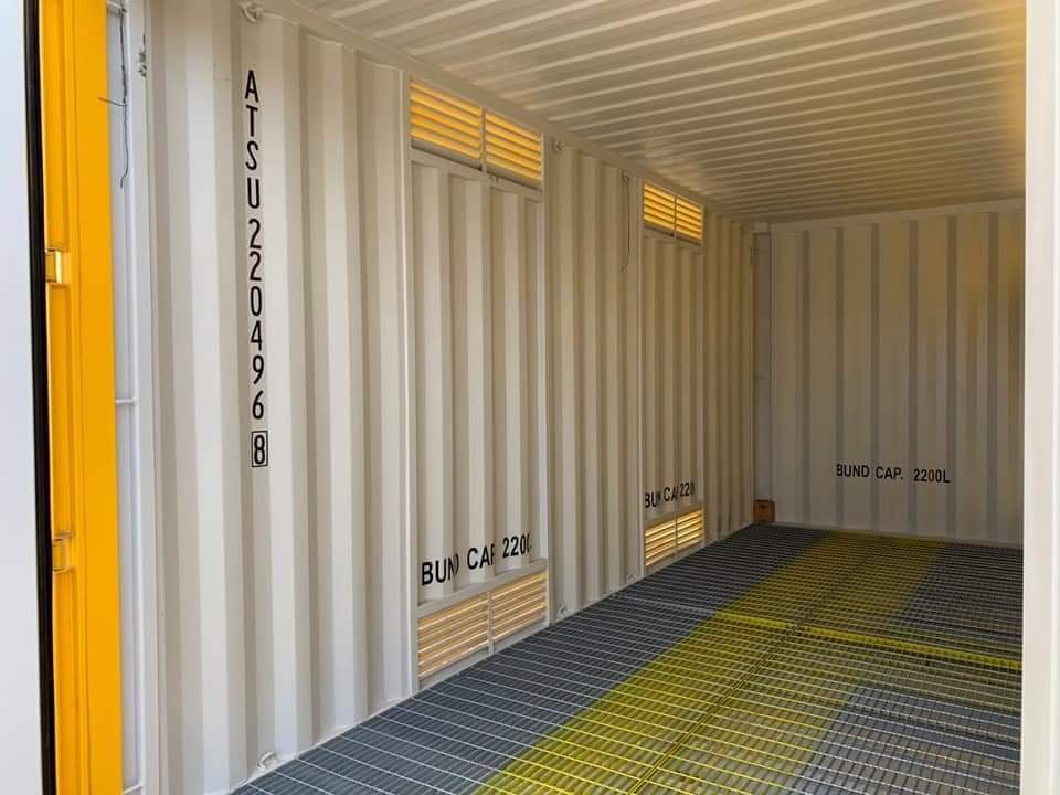 30 ft side opening