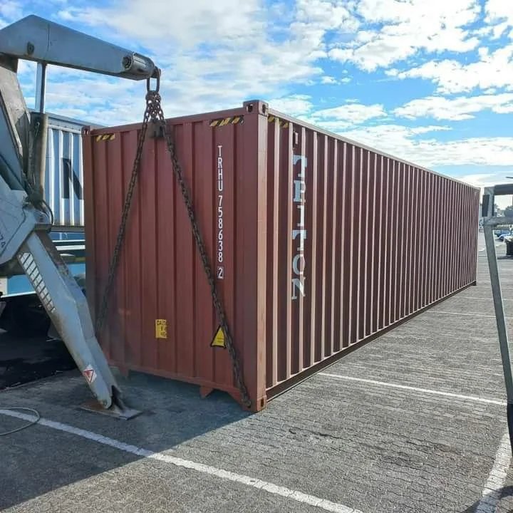 40ft shipping containers (Refurbish) - Image 4